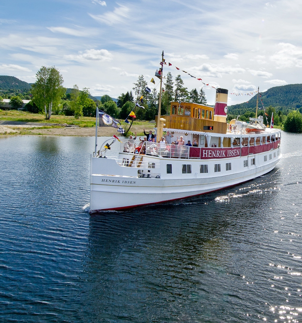 MS Victoria på Telemarkskanalen. Foto: Kaare Pedersen