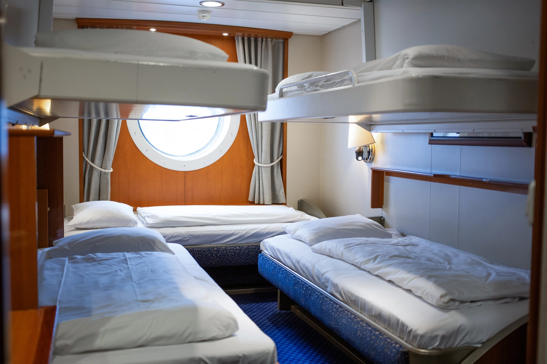 Større standardlugar med 5 senger