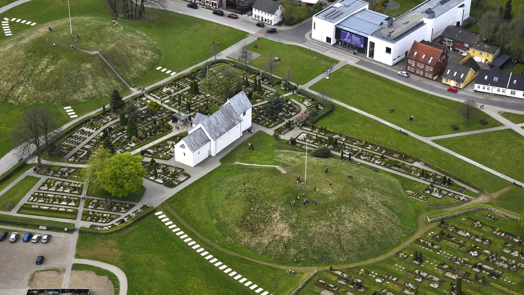 Indtag Kongernes Jelling © Finn Byrum copy.jpg