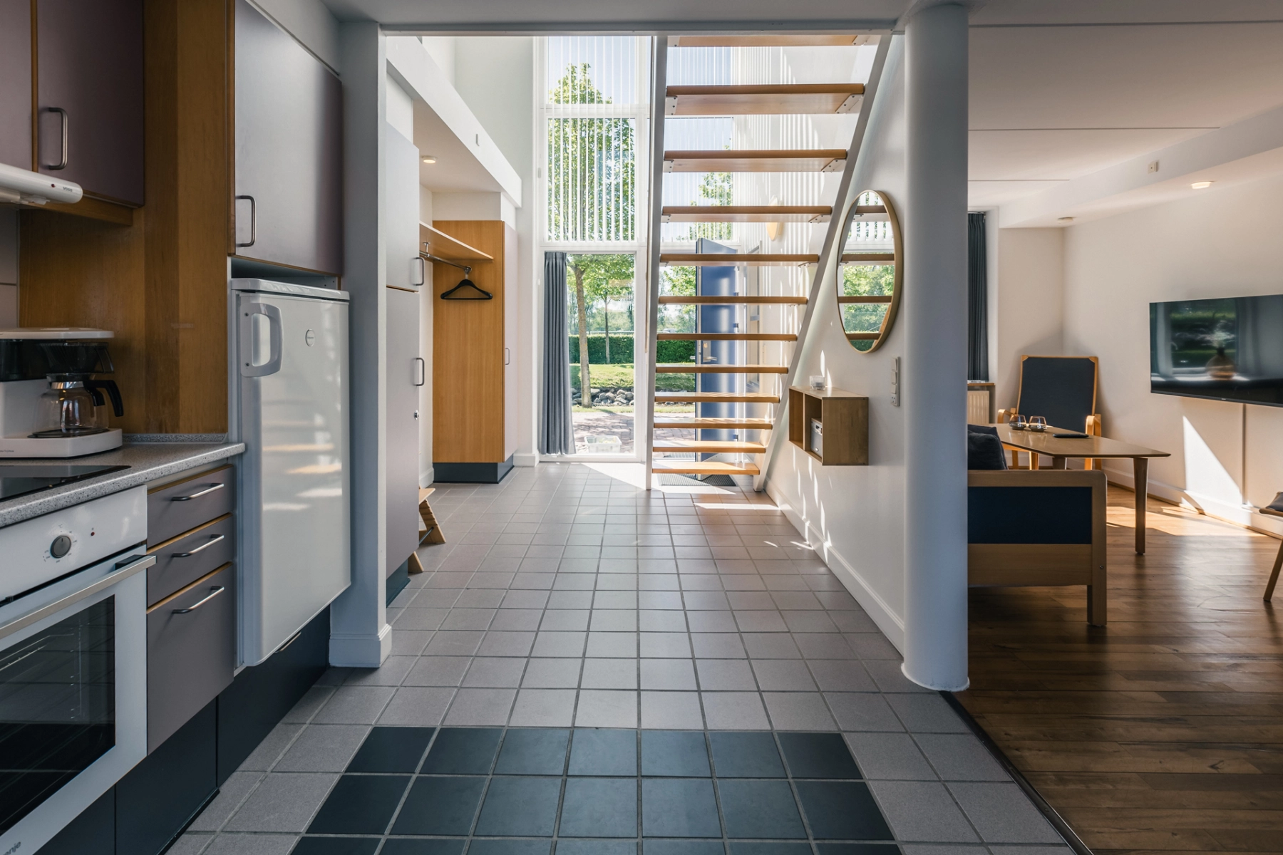 Apartment-C-(10).jpg