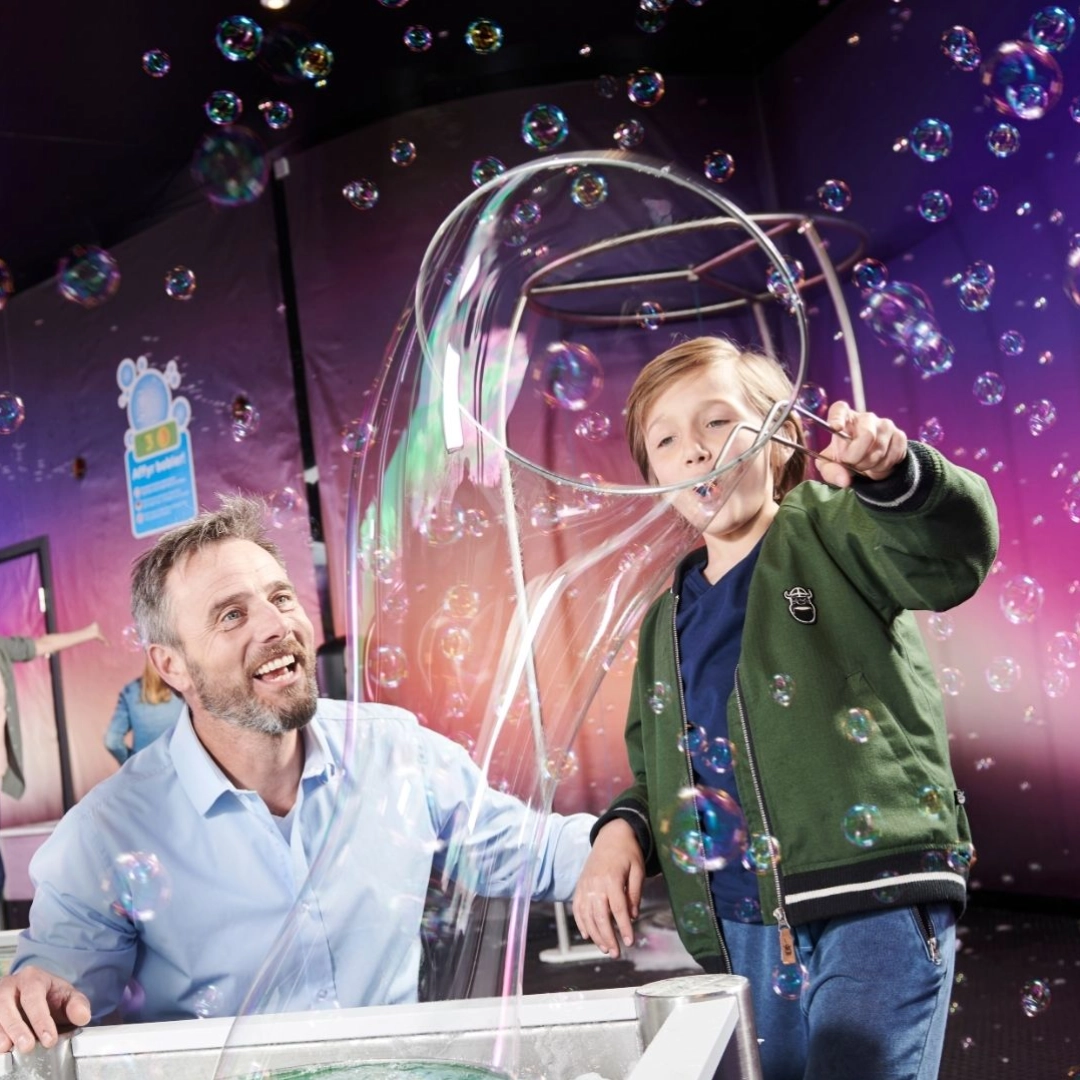 BobbleLab 1920x1080.jpg