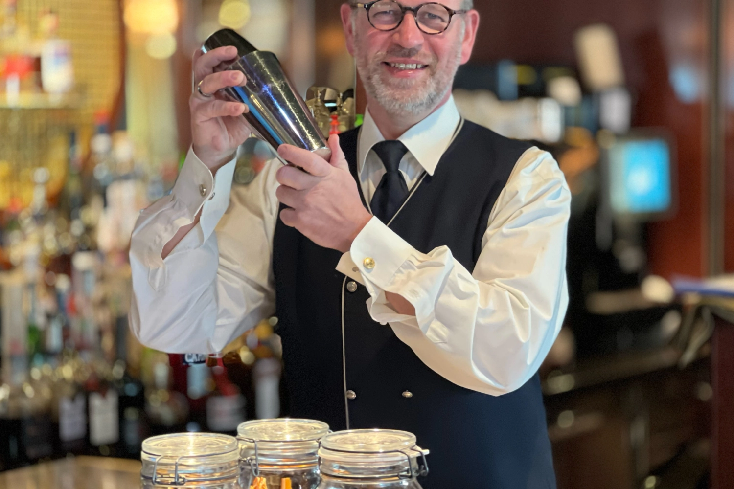 Bartender.jpg