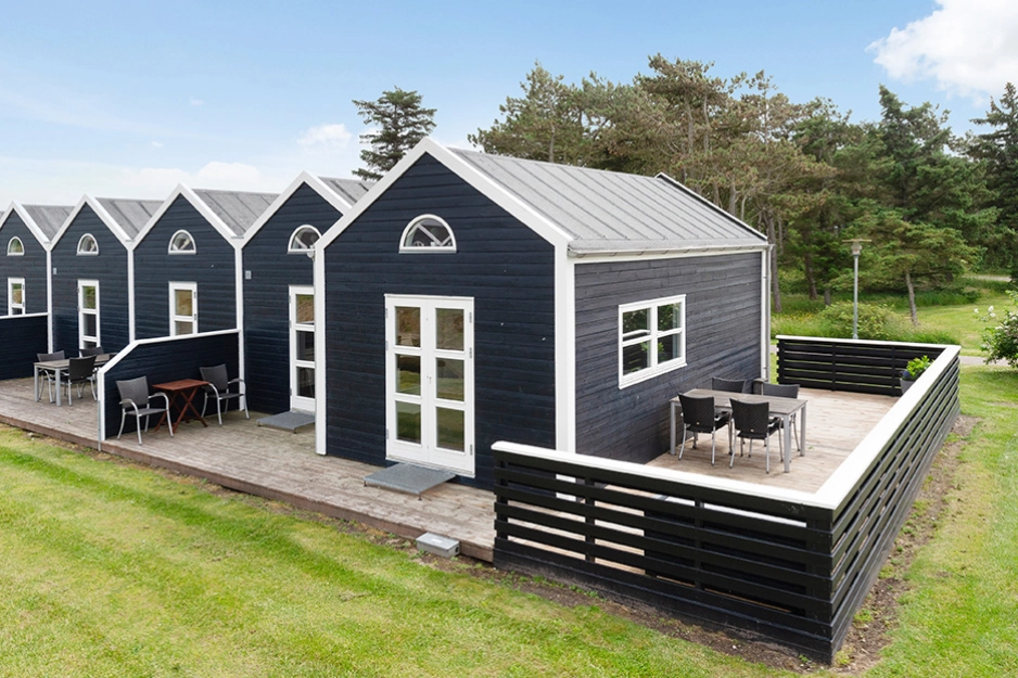 Fasade feriebolig Landal Rønbjerg type 2B1.jpg