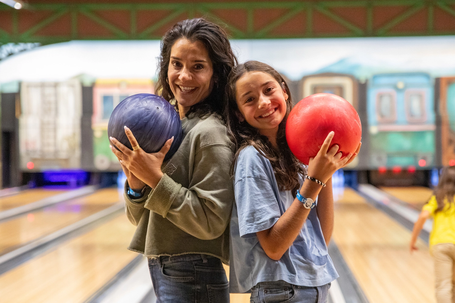6. Bowling (1).jpg