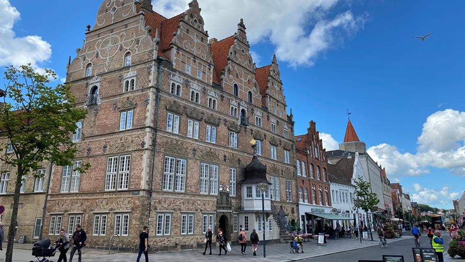 Jens Bang stenhus.jpg